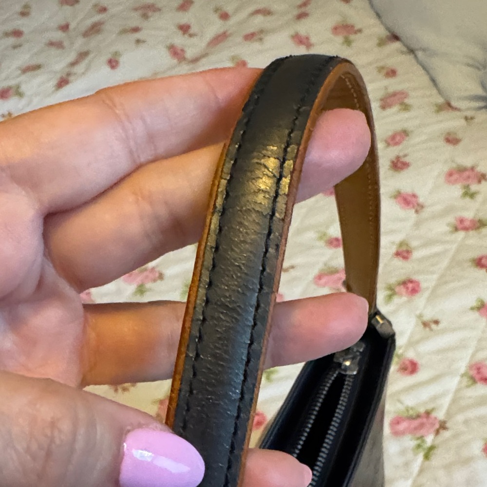 Louis Vuitton Authentic Matt Fowler Mini Bag - Picture 14 of 17